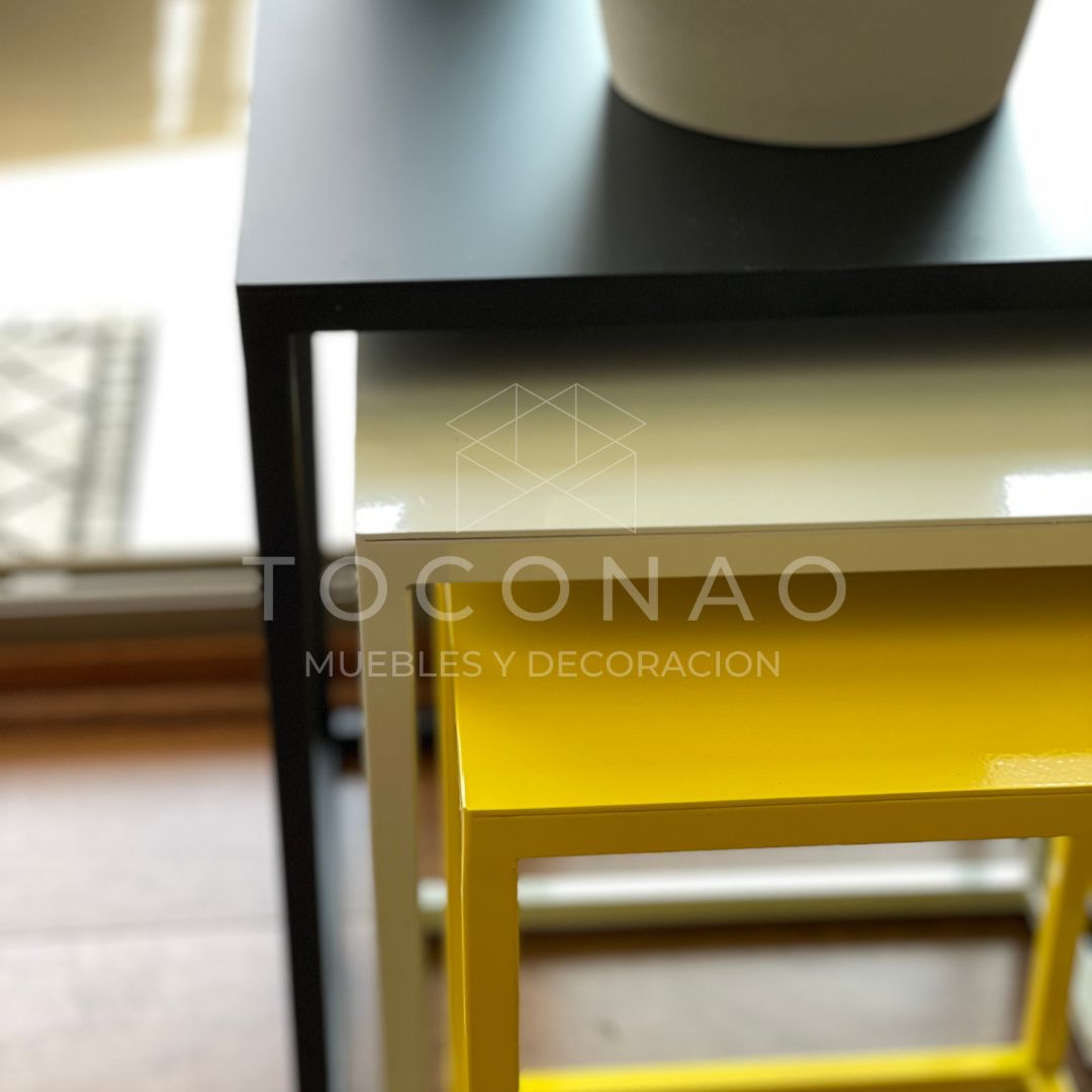 Mesa Lateral pata cubo