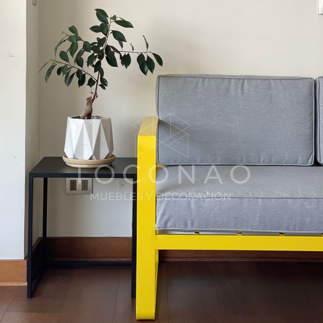Mesa Lateral pata cubo