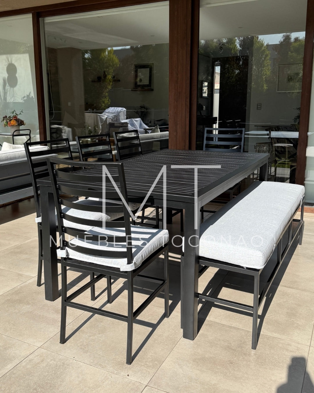Mesa comedor - cubierta barras