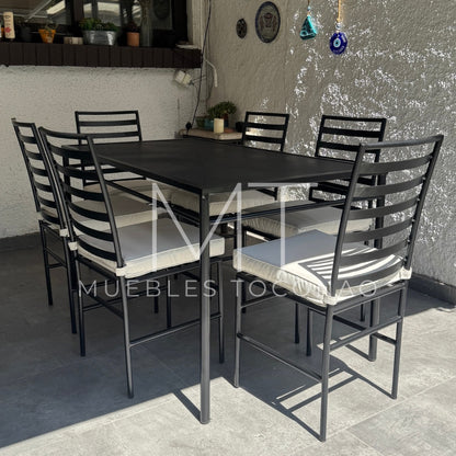 Mesa comedor - cubierta latón perforado